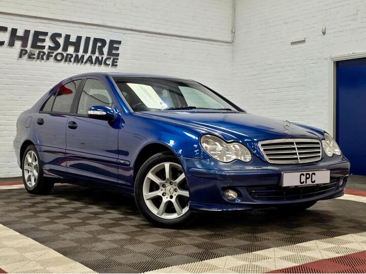 Mercedes-Benz C CLASS 2.1 C220 CDI Classic SE 4dr