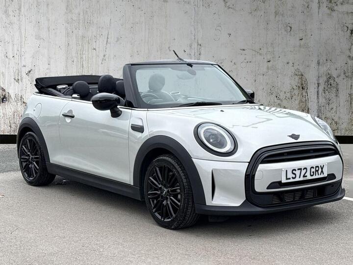 MINI Convertible 1.5 Cooper Exclusive Steptronic Euro 6 (s/s) 2dr MINI Convertible 1.5 Cooper Exclusive Steptronic Euro 6 (s/s) 2dr