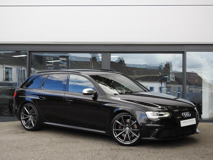 Audi RS4 Avant 4.2 FSI V8 Estate 5dr Petrol S Tronic Quattro Euro 5 (450 Ps)