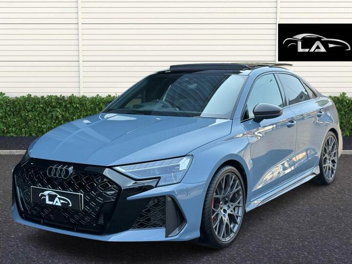 Audi RS3 2.5 TFSI Carbon Black S Tronic Quattro Euro 6 (s/s) 4dr