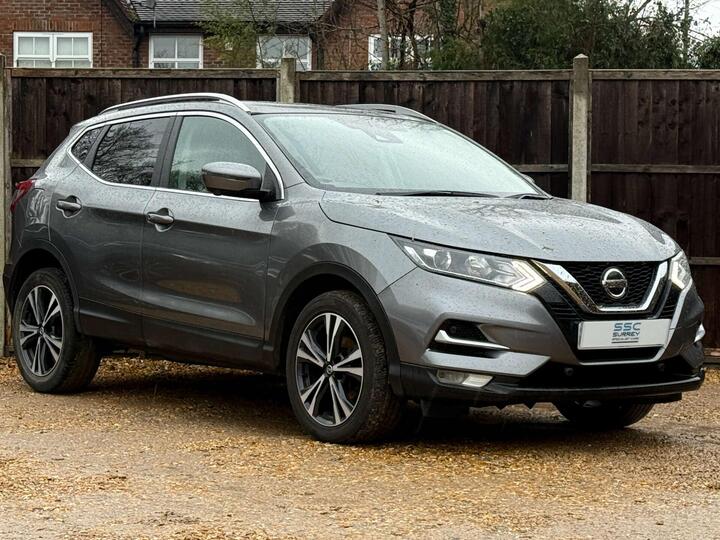 Nissan QASHQAI 1.3 DIG-T N-Connecta Euro 6 (s/s) 5dr