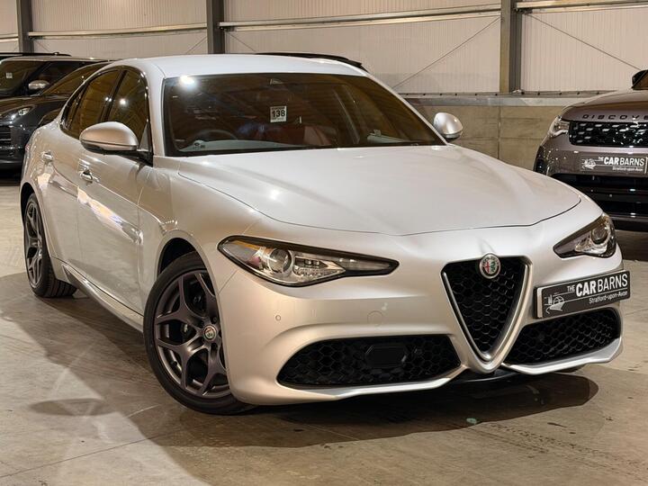 Alfa Romeo Giulia 2.2 TD Speciale Auto Euro 6 (s/s) 4dr