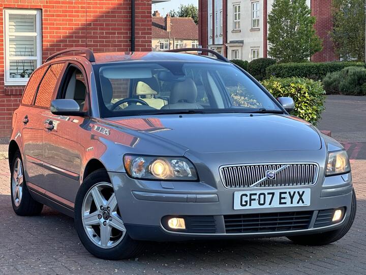 Volvo V50 2.4 SE Geartronic 5dr