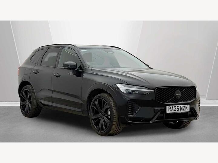 Volvo XC60 2.0 B5 MHEV Plus Black Edition Auto AWD Euro 6 (s/s) 5dr