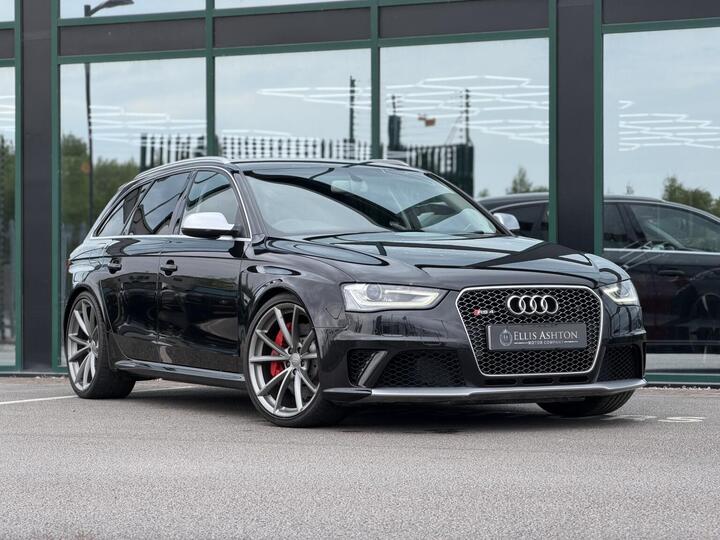 Audi RS4 AVANT 4.2 FSI V8 S Tronic Quattro Euro 5 5dr