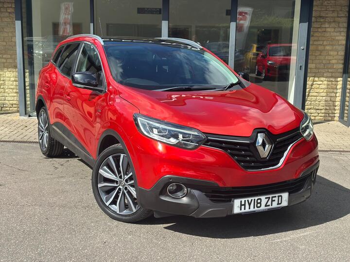 Renault Kadjar 1.2 TCe Signature Nav Euro 6 (s/s) 5dr Renault Kadjar 1.2 TCe Signature Nav Euro 6 (s/s) 5dr