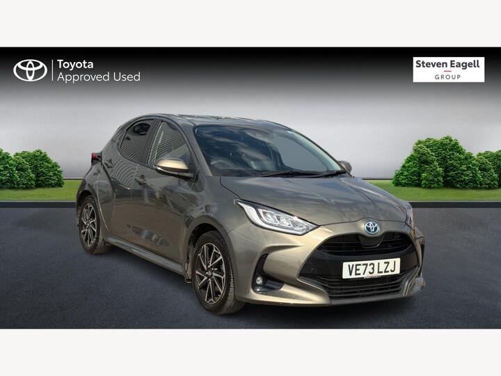 Toyota Yaris 1.5 VVT-h Design E-CVT Euro 6 (s/s) 5dr