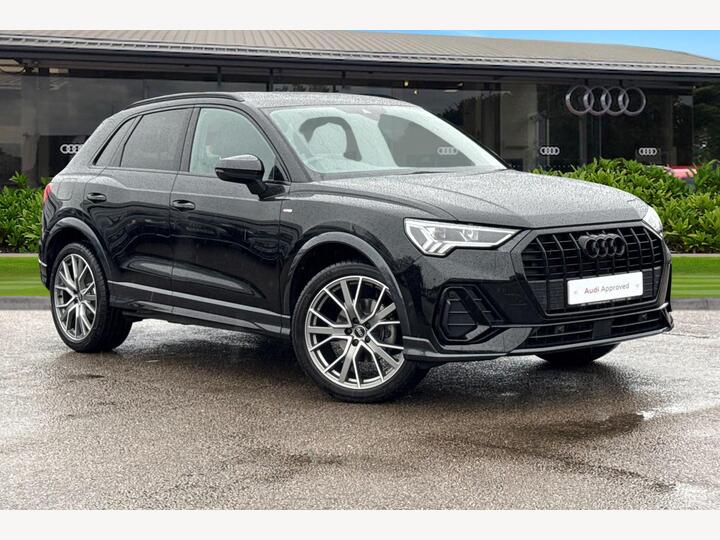 Audi Q3 1.5 TFSI CoD 35 Black Edition Euro 6 (s/s) 5dr