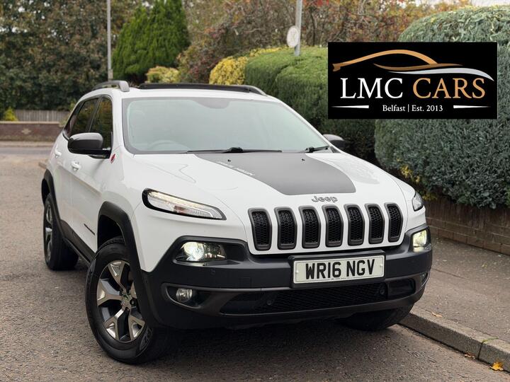 Jeep Cherokee 3.2 V6 Trailhawk Auto 4WD Euro 6 5dr Jeep Cherokee 3.2 V6 Trailhawk Auto 4WD Euro 6 5dr