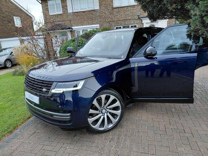 Land Rover Range Rover 3.0 D300 MHEV HSE Auto 4WD Euro 6 (s/s) 5dr
