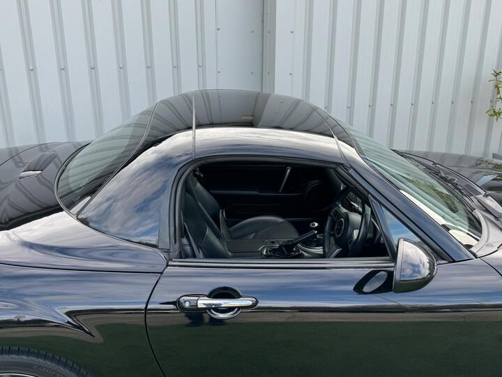 Mazda MX-5 2.0i Sport Roadster Euro 4 2dr