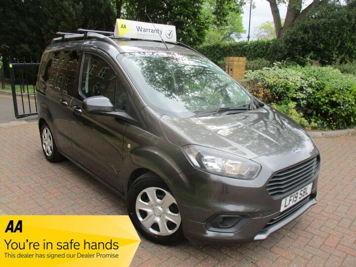 Ford Tourneo-courier 1.0 EcoBoost Zetec Euro 6 5dr