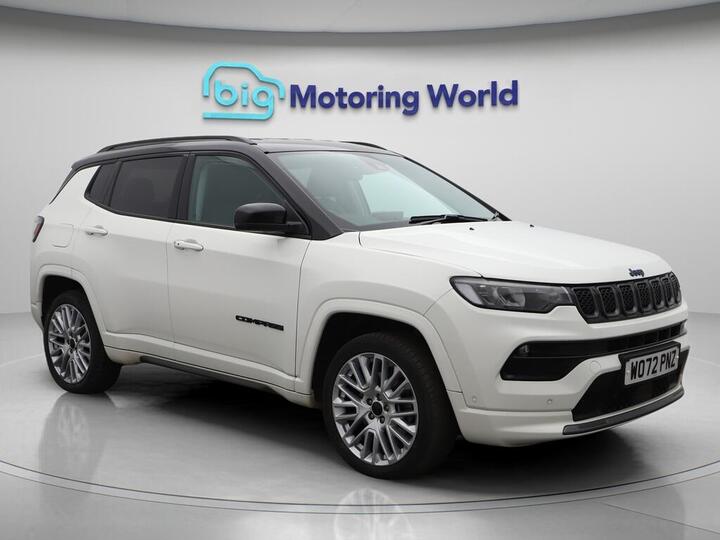 Jeep Compass 1.3 GSE T4 11.4kWh S Auto 4xe Euro 6 (s/s) 5dr Jeep Compass 1.3 GSE T4 11.4kWh S Auto 4xe Euro 6 (s/s) 5dr