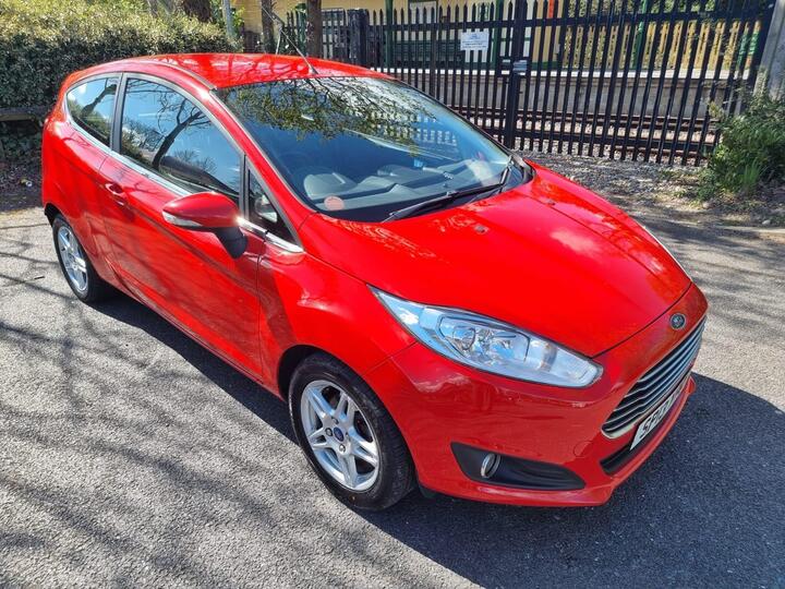 Ford Fiesta 1.0 Zetec Euro 5 (s/s) 3dr