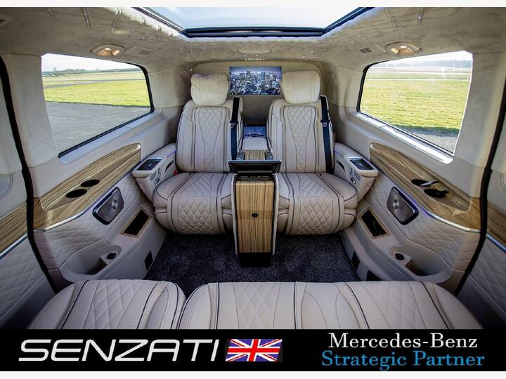 Mercedes-Benz V Class 2.0 V300d Exclusive G-Tronic+ Euro 6 (s/s) 5dr (7 Seat, Long)
