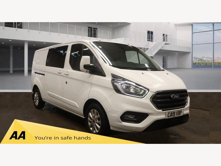Ford TRANSIT CUSTOM 2.0 320 EcoBlue Limited Crew Van L2 H1 Euro 6 5dr (6 Seat) Ford TRANSIT CUSTOM 2.0 320 EcoBlue Limited Crew Van L2 H1 Euro 6 5dr (6 Seat)