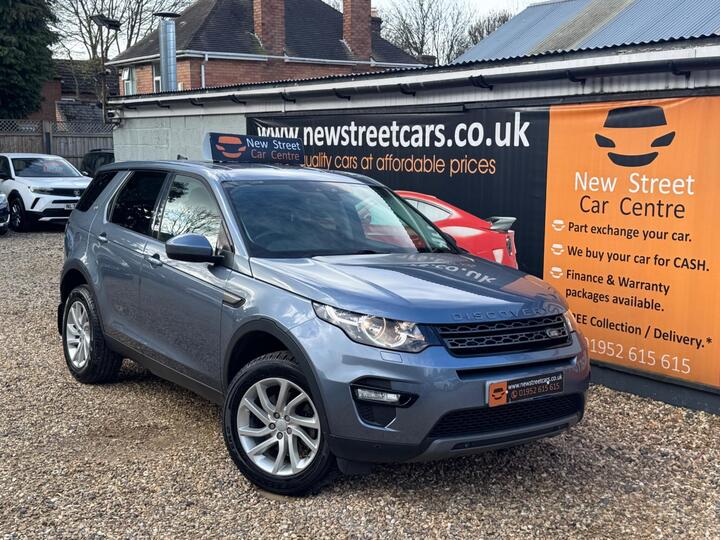 Land Rover Discovery Sport 2.0 TD4 SE Tech Auto 4WD Euro 6 (s/s) 5dr Land Rover Discovery Sport 2.0 TD4 SE Tech Auto 4WD Euro 6 (s/s) 5dr
