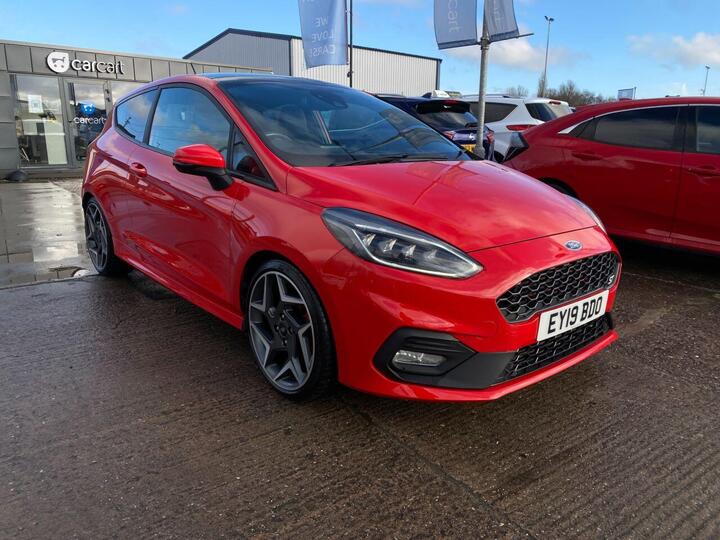 Ford FIESTA 1.5T EcoBoost ST-3 Euro 6 3dr Ford FIESTA 1.5T EcoBoost ST-3 Euro 6 3dr