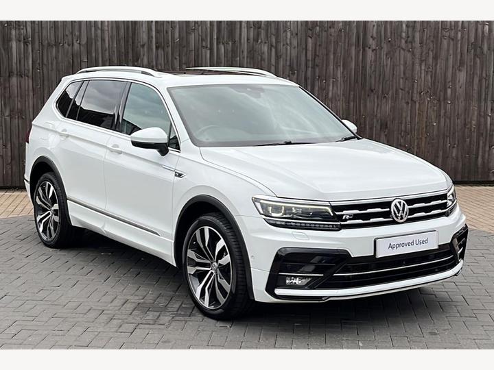 Volkswagen TIGUAN 2.0 TDI R-Line Tech DSG 4Motion Euro 6 (s/s) 5dr