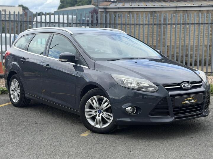 Ford FOCUS 1.6 TDCi Titanium Navigator Euro 5 (s/s) 5dr