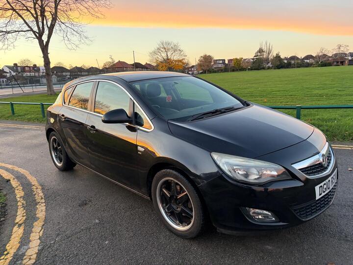 Vauxhall Astra 1.6 16v SRi Euro 5 5dr