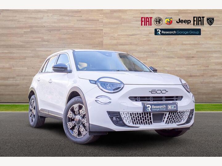 Fiat 600 1.2 MHEV E-DCT Euro 6 (s/s) 5dr