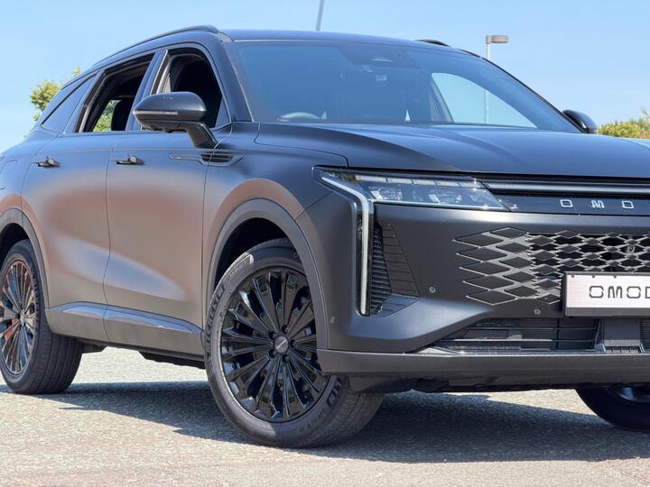 OMODA 9 1.5T SHS 34.46kWh Black Noble DHT3 4WD Euro 6 (s/s) 5dr