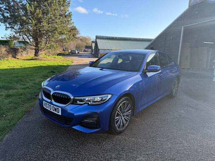 BMW 3 Series 2.0 330e 12kWh M Sport Auto XDrive Euro 6 (s/s) 4dr