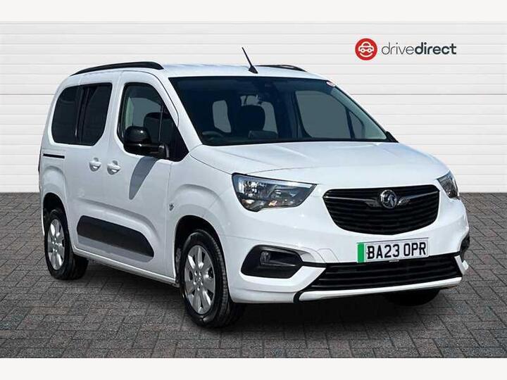 Vauxhall COMBO LIFE Electric 50kWh Design Auto 5dr (11kW Charger)