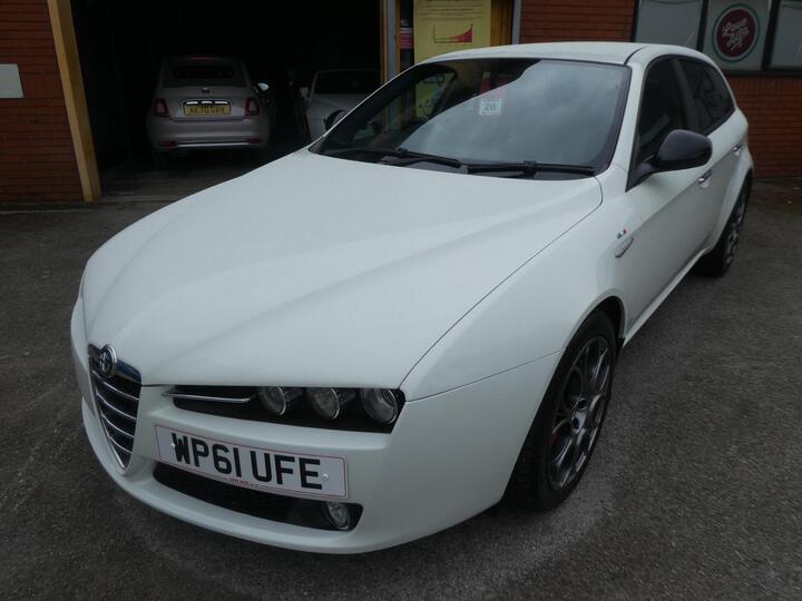 Alfa Romeo 159 Sportwagon 1.8 TBi Turismo 5dr Alfa Romeo 159 Sportwagon 1.8 TBi Turismo 5dr