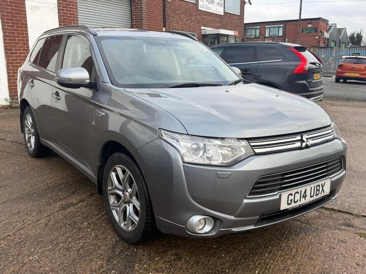 Mitsubishi Outlander 2.0h 12kWh GX4h CVT 4WD Euro 5 (s/s) 5dr