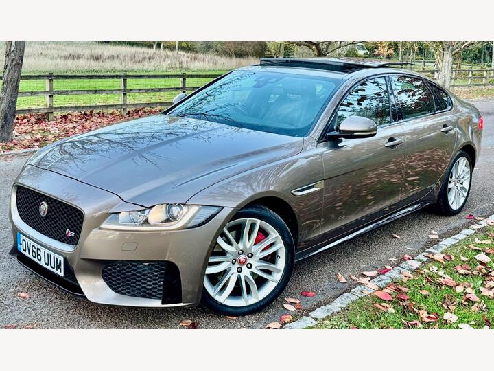 Jaguar XF 3.0d V6 S Auto Euro 6 (s/s) 4dr