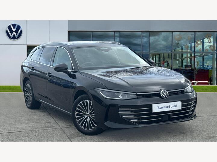 Volkswagen Passat 1.5 TSI EHybrid 19.7kWh Elegance DSG Euro 6 (s/s) 5dr Volkswagen Passat 1.5 TSI EHybrid 19.7kWh Elegance DSG Euro 6 (s/s) 5dr