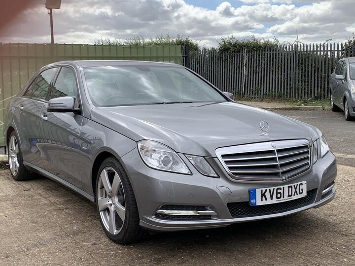 Mercedes-Benz E CLASS 2.1 E200 CDI BlueEfficiency SE Edition 125 Euro 5 (s/s) 4dr