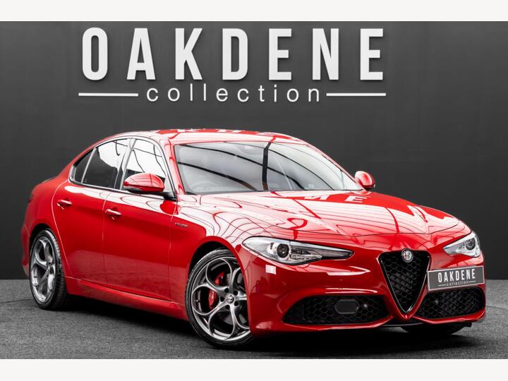 Alfa Romeo Giulia 2.0T Veloce Auto Euro 6 (s/s) 4dr Alfa Romeo Giulia 2.0T Veloce Auto Euro 6 (s/s) 4dr