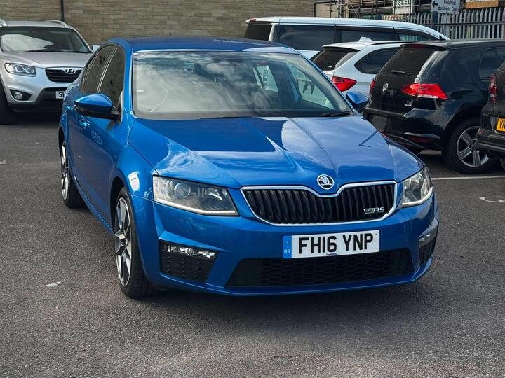 Skoda Octavia 2.0 TDI VRS DSG 4WD Euro 6 (s/s) 5dr (SNav)