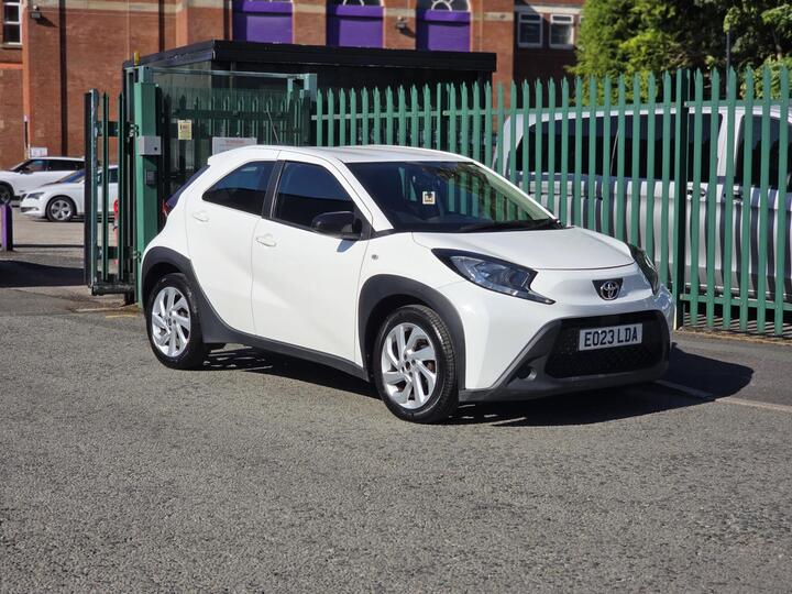Toyota Aygo X 1.0 VVT-i Pure X-shift Euro 6 (s/s) 5dr