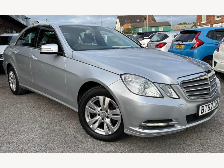 Mercedes-Benz E Class 2.1 E220 CDI BlueEfficiency SE G-Tronic+ Euro 5 (s/s) 4dr Mercedes-Benz E Class 2.1 E220 CDI BlueEfficiency SE G-Tronic+ Euro 5 (s/s) 4dr