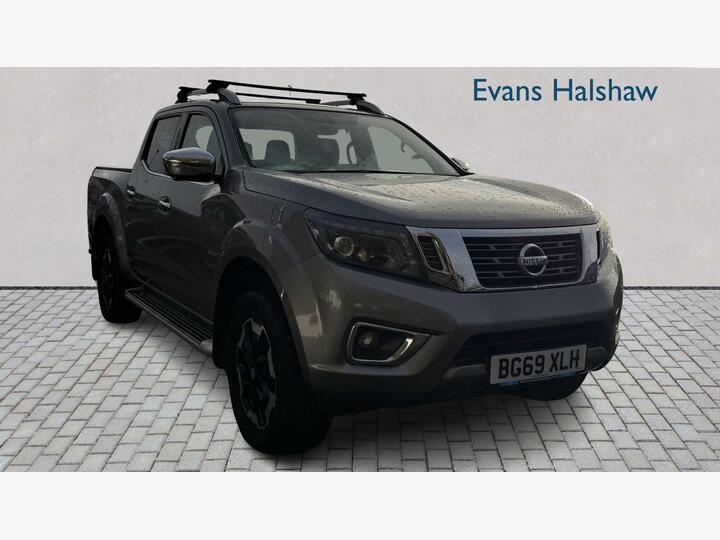 Nissan Navara Diesel 2.3 DCi Tekna Auto 4WD Euro 6 4dr