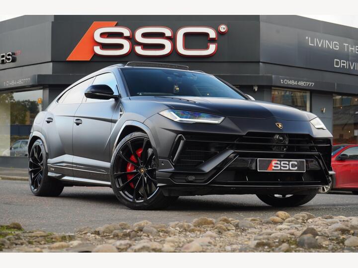 Lamborghini Urus 4.0 V8 BiTurbo S Auto 4WD Euro 6 5dr Lamborghini Urus 4.0 V8 BiTurbo S Auto 4WD Euro 6 5dr