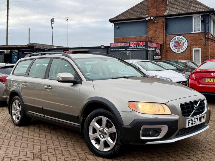 Volvo XC70 2.4 D5 SE Geartronic AWD Euro 4 5dr