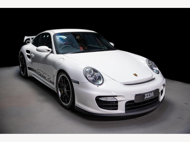 Porsche 911 3.6 997 GT2 2dr