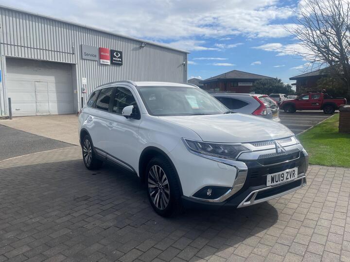 Mitsubishi Outlander 2.0 MIVEC 4 CVT 4WD Euro 6 (s/s) 5dr