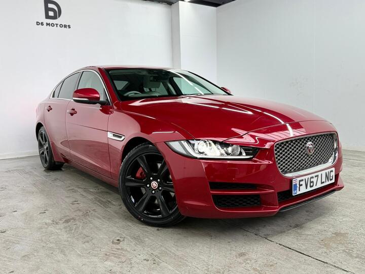 Jaguar XE 2.0i Portfolio Auto Euro 6 (s/s) 4dr