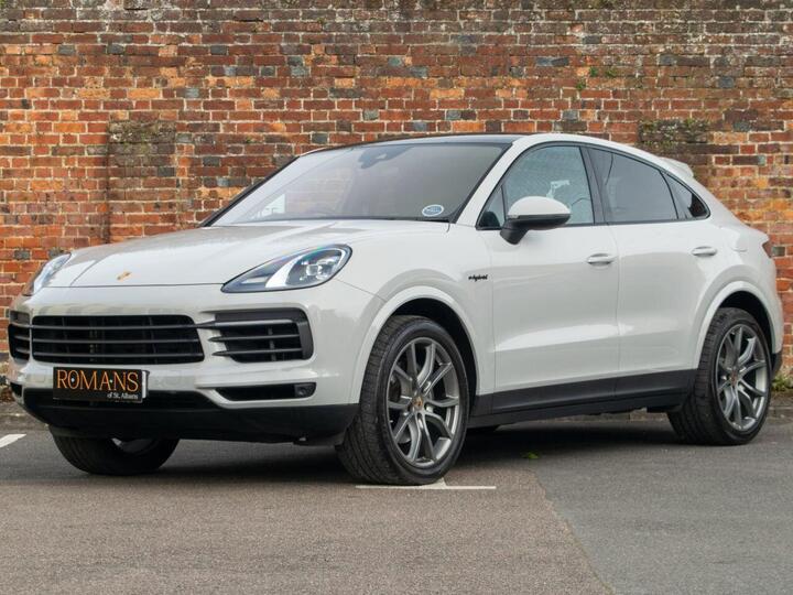 Porsche CAYENNE 3.0 V6 E-Hybrid 17.9kWh Platinum Edition TiptronicS 4WD Euro 6 (s/s) 5dr (3.6kW Charger)