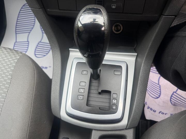 Ford Focus 1.6 Style 5dr