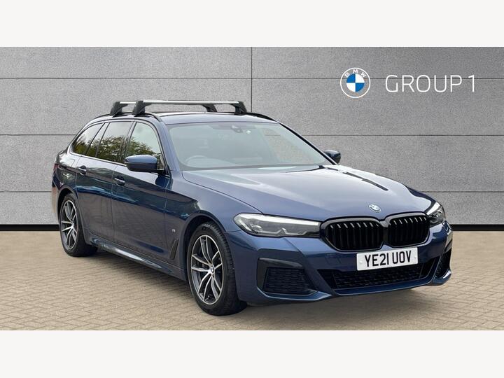 BMW 5 Series 2.0 530e 12kWh M Sport Touring Steptronic XDrive Euro 6 (s/s) 5dr BMW 5 Series 2.0 530e 12kWh M Sport Touring Steptronic XDrive Euro 6 (s/s) 5dr
