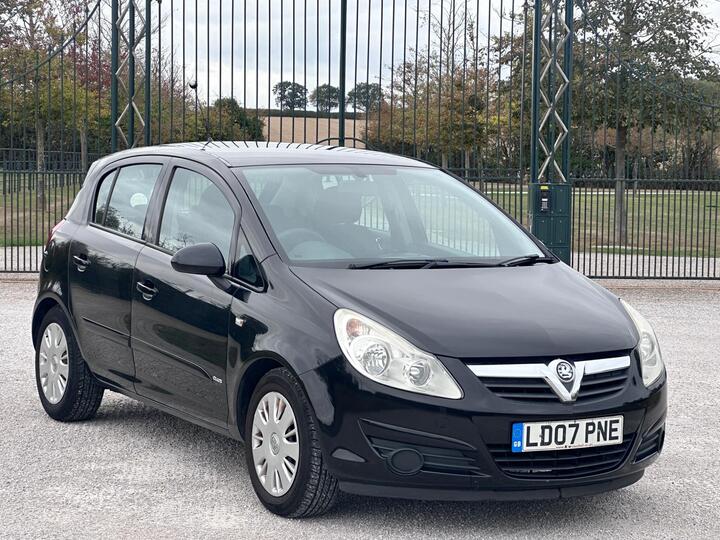Vauxhall Corsa 1.4i 16v Club 5dr