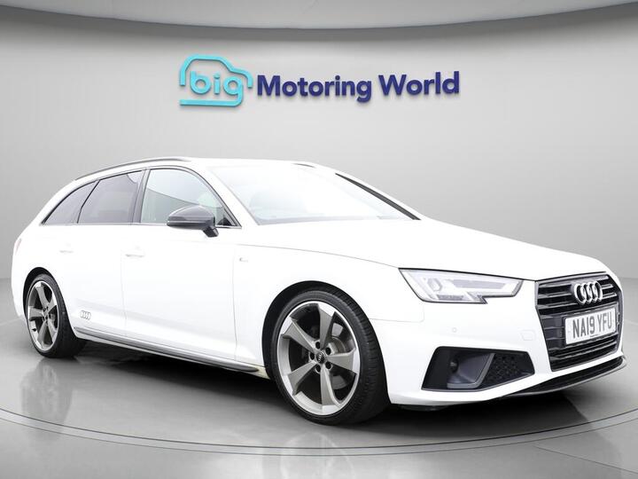 Audi A4 Avant 2.0 TFSI 40 Black Edition S Tronic Euro 6 (s/s) 5dr