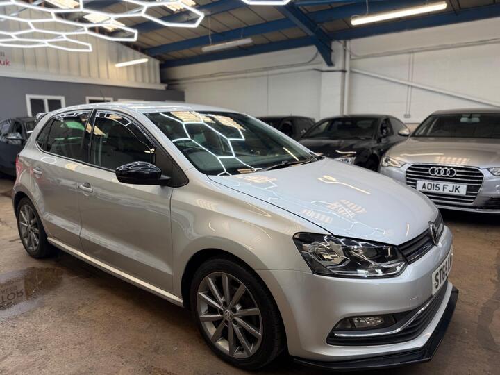 Volkswagen Polo 1.2 TSI BlueMotion Tech SE Design Euro 6 (s/s) 5dr Volkswagen Polo 1.2 TSI BlueMotion Tech SE Design Euro 6 (s/s) 5dr